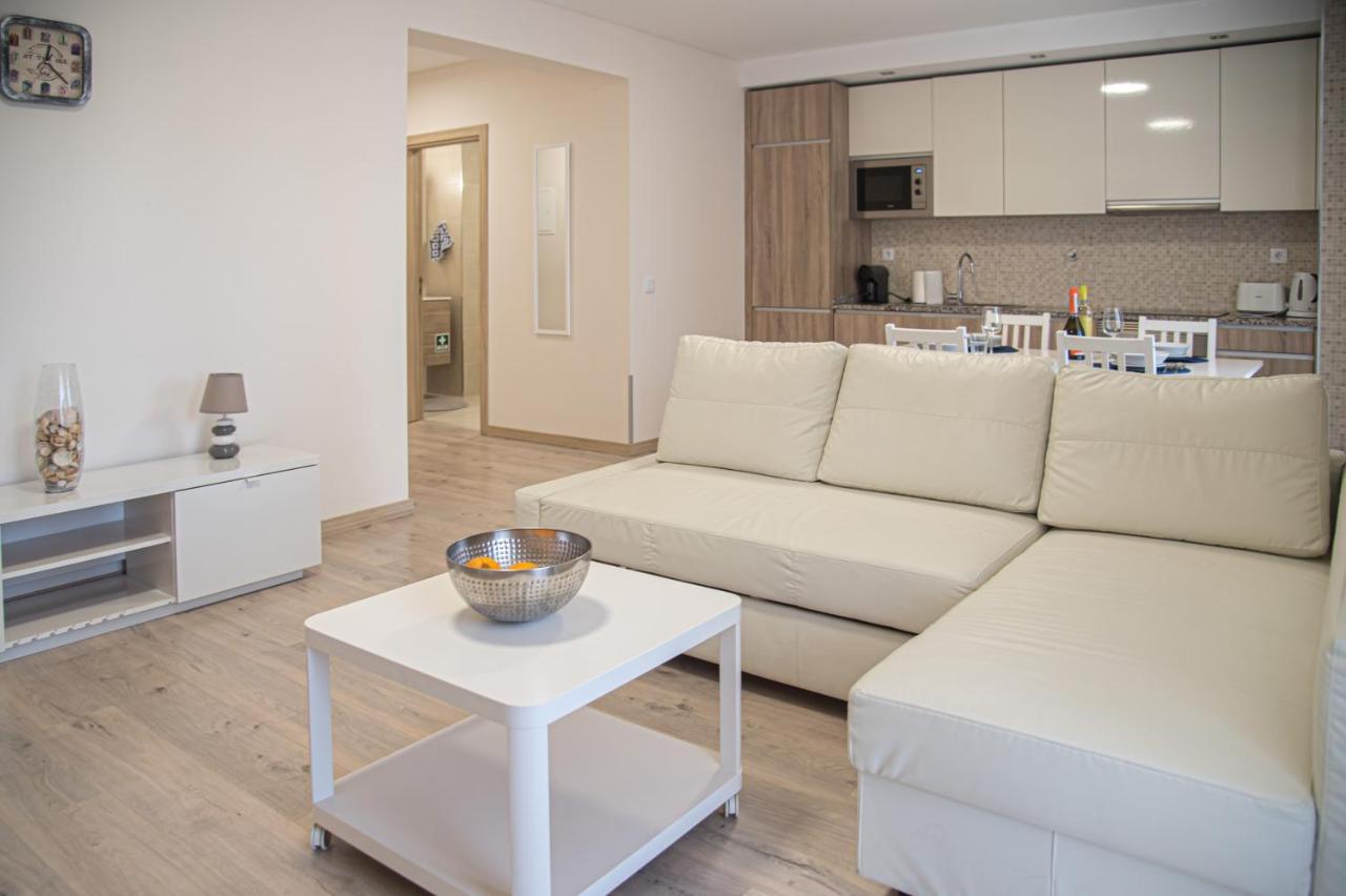 Apartamento Elegante Com Garagem E Piscina Na Praia Da Rocha Portimão Exteriör bild