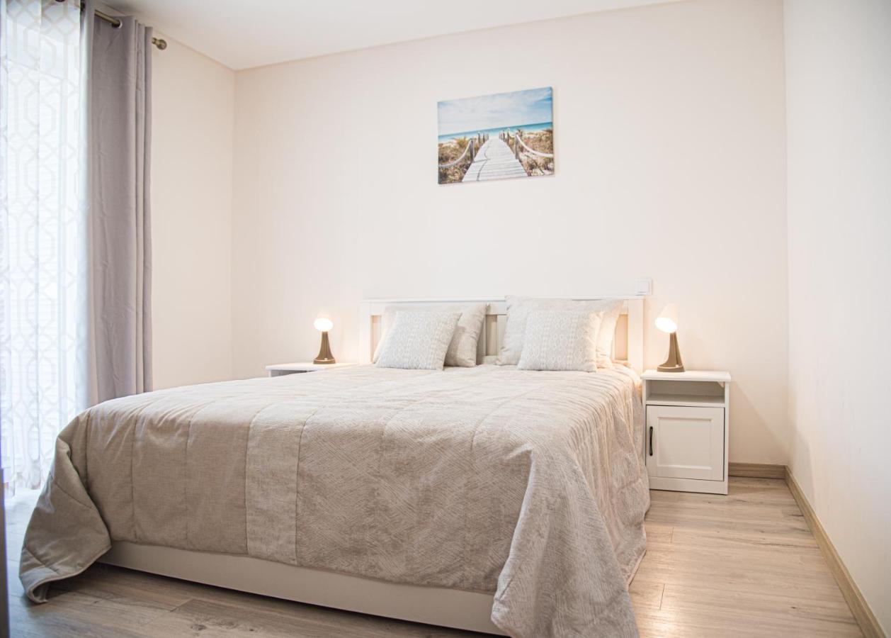 Apartamento Elegante Com Garagem E Piscina Na Praia Da Rocha Portimão Exteriör bild