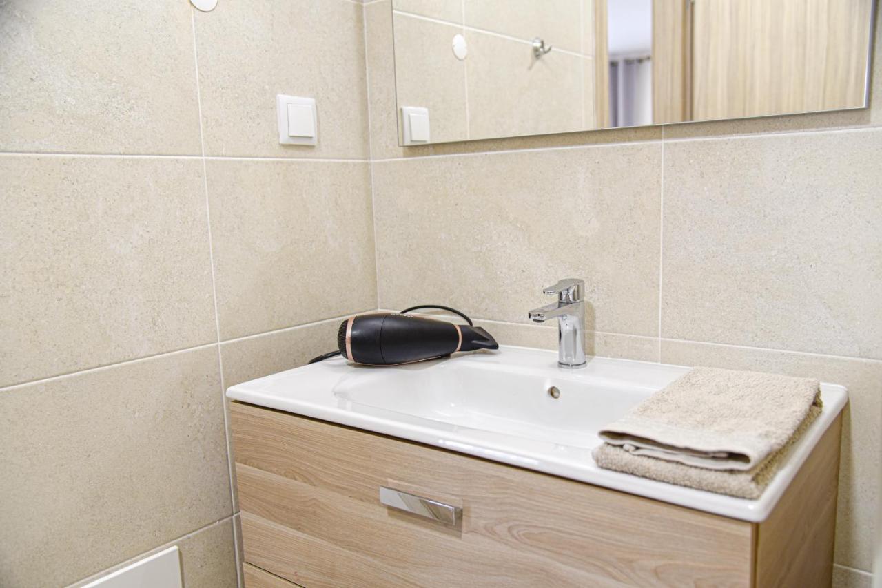 Apartamento Elegante Com Garagem E Piscina Na Praia Da Rocha Portimão Exteriör bild