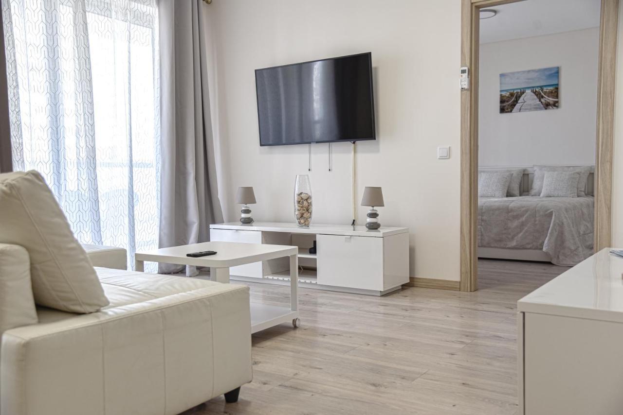 Apartamento Elegante Com Garagem E Piscina Na Praia Da Rocha Portimão Exteriör bild