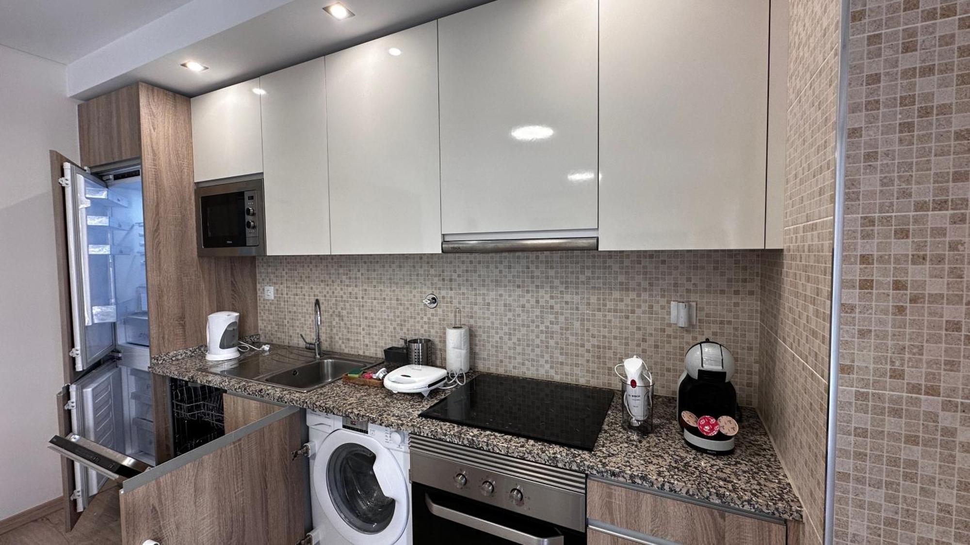 Apartamento Elegante Com Garagem E Piscina Na Praia Da Rocha Portimão Exteriör bild